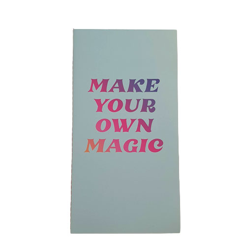 Traveler Notebook : Make Your Own Magic